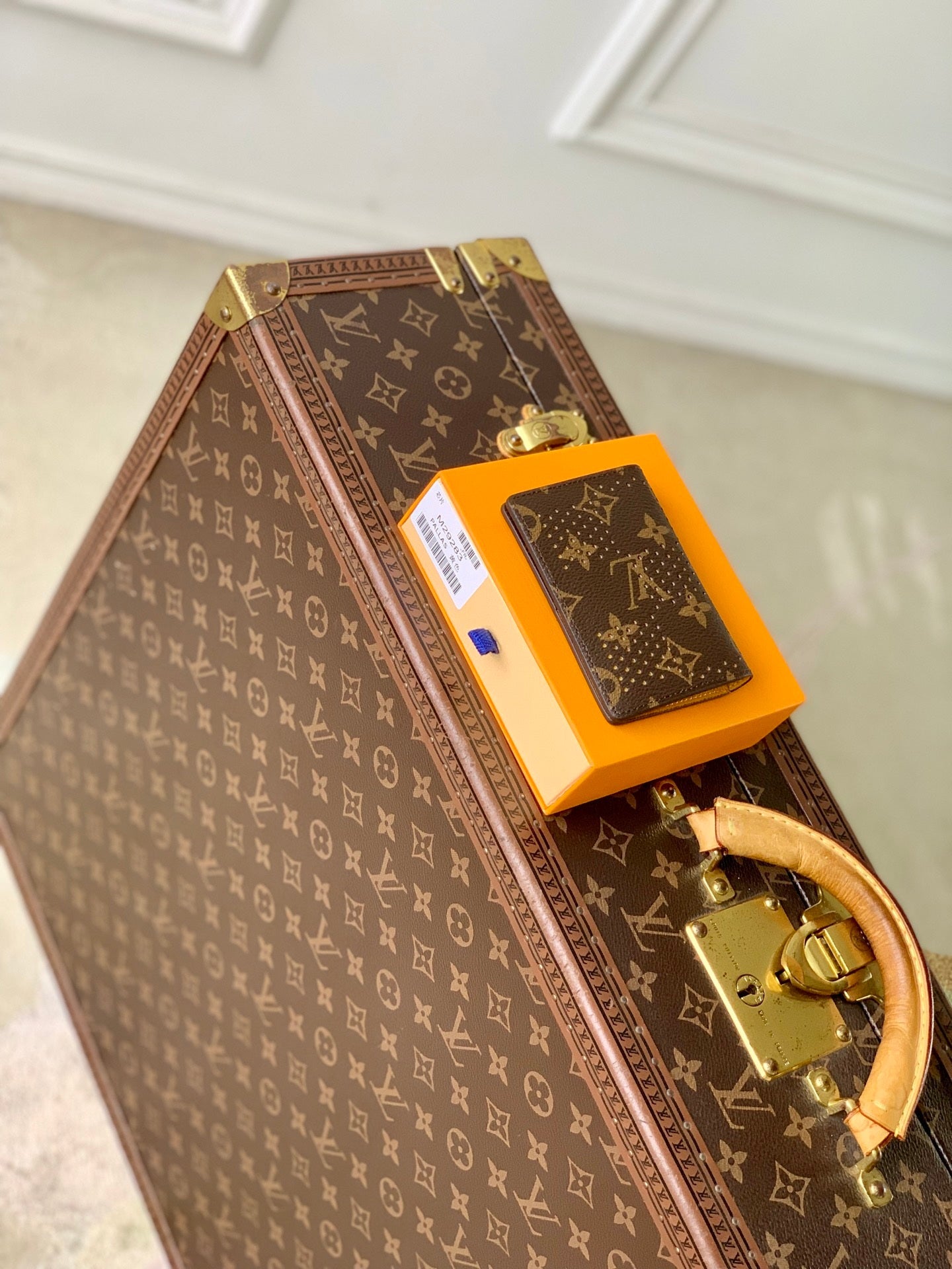 Louis Vuitton LV M29283 Pocket Organizer Yellow - Default Title - View 3