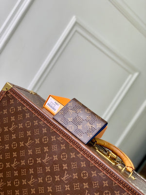 Louis Vuitton LV M29285 Passport Cover Blue - Default Title - View 1