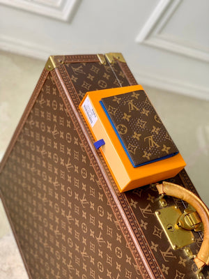 Louis Vuitton LV M29285 Passport Cover Blue - Default Title - View 3