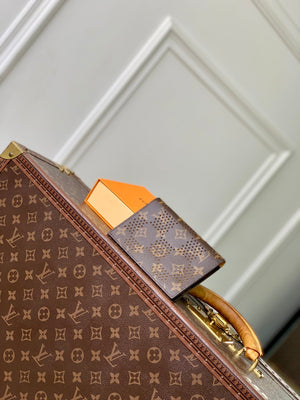 Louis Vuitton LV M29285 Passport Cover Yellow - Default Title - View 2