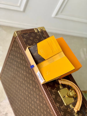 Louis Vuitton LV M29285 Passport Cover Yellow - Default Title - View 9