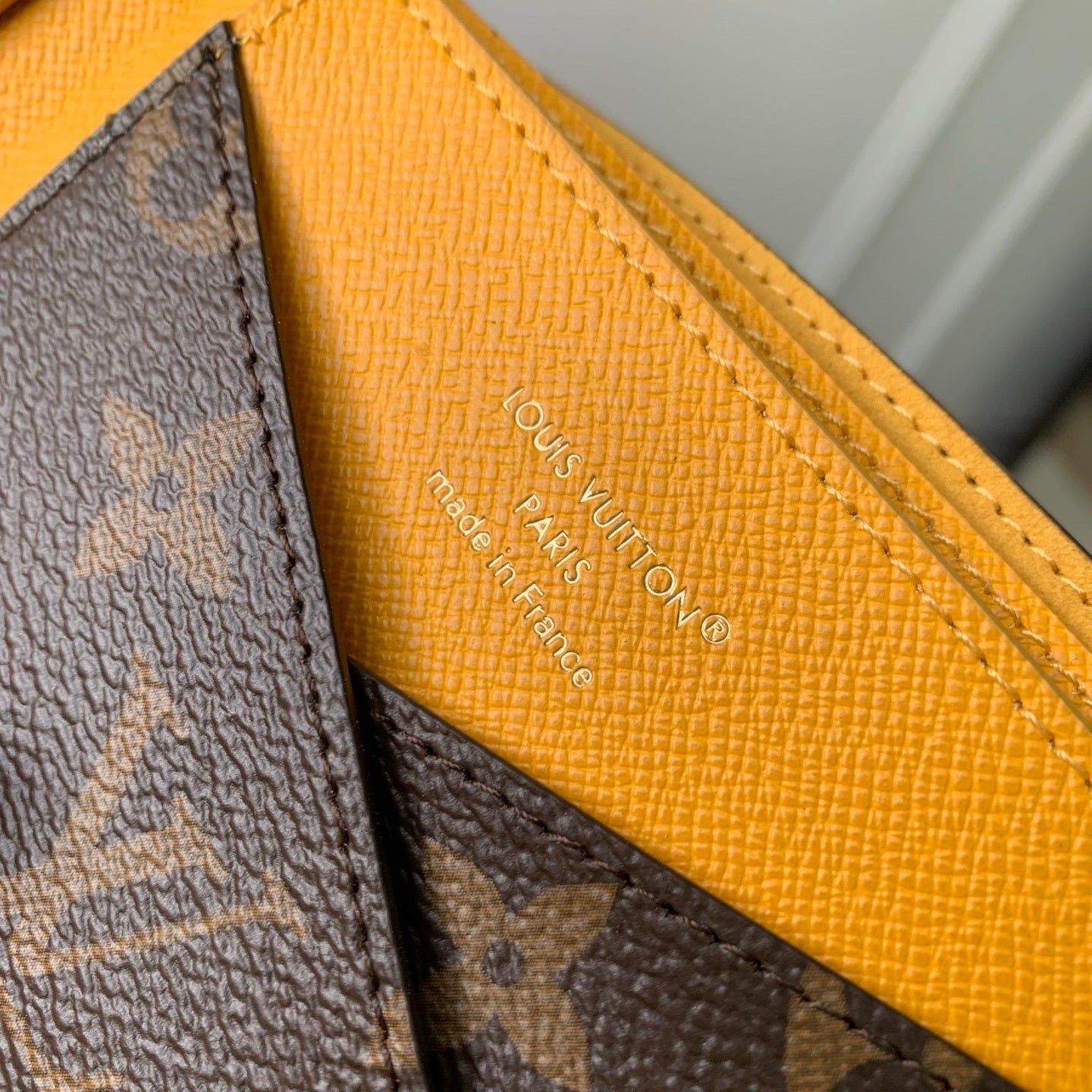 Louis Vuitton LV M29292 Multiple Wallet Yellow - Default Title - View 8