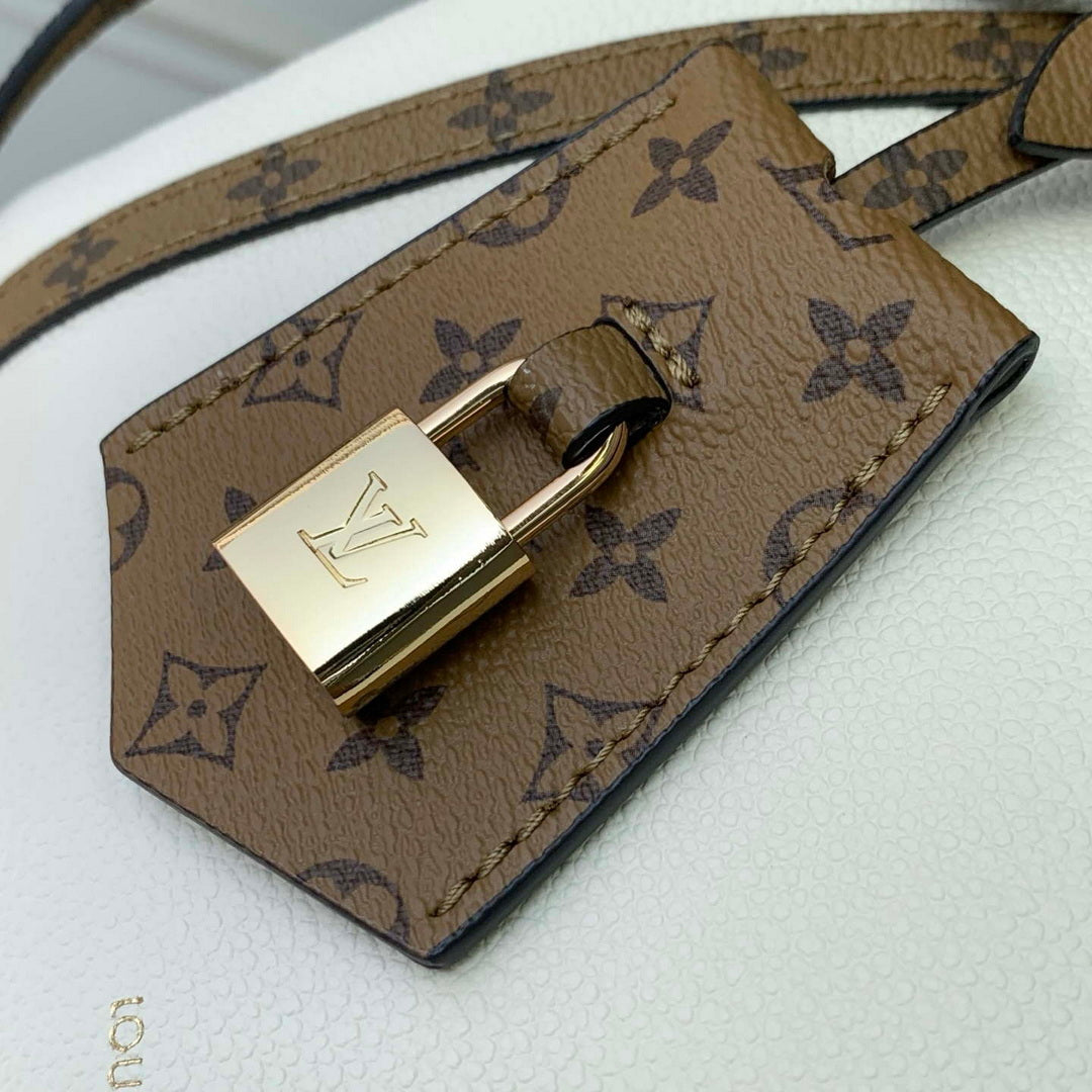 Louis Vuitton LV M29392 Express PM Bag Vanilla