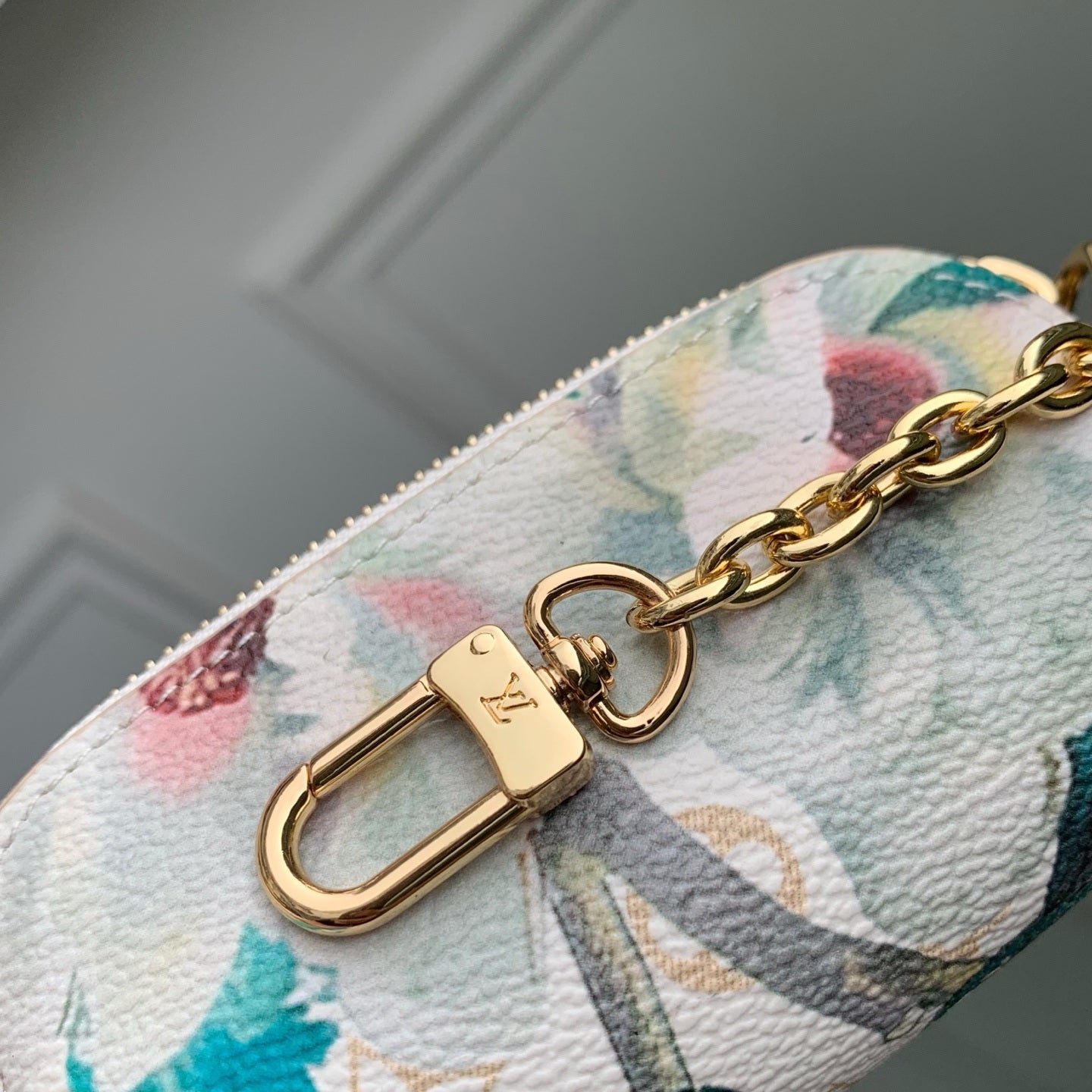Louis Vuitton  LV M29398 Cosmetic Lipstick Pouch Monogram Dune