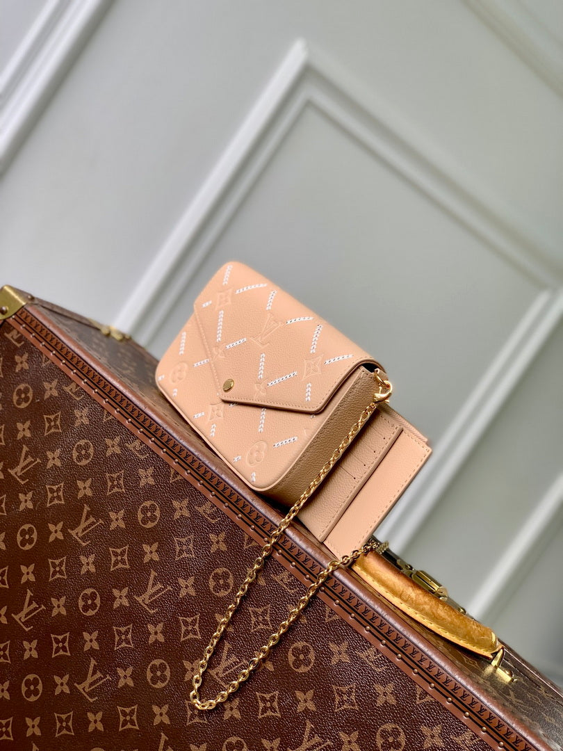 Louis Vuitton LV M29482 Pochette Félicie Bag Hazelnut Couture