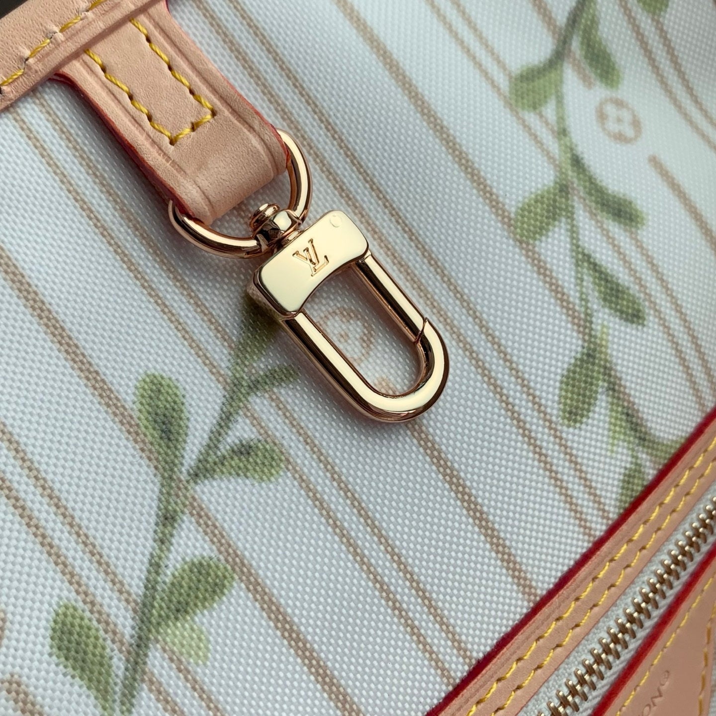Louis Vuitton LV M29483 Neverfull MM Bag Nude Rose