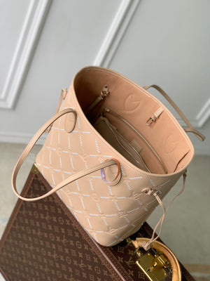Louis Vuitton LV M29486 Neverfull MM Bag Hazelnut Couture - Default Title - View 10