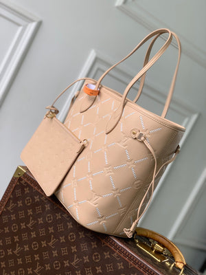 Louis Vuitton LV M29486 Neverfull MM Bag Hazelnut Couture - Default Title - View 2