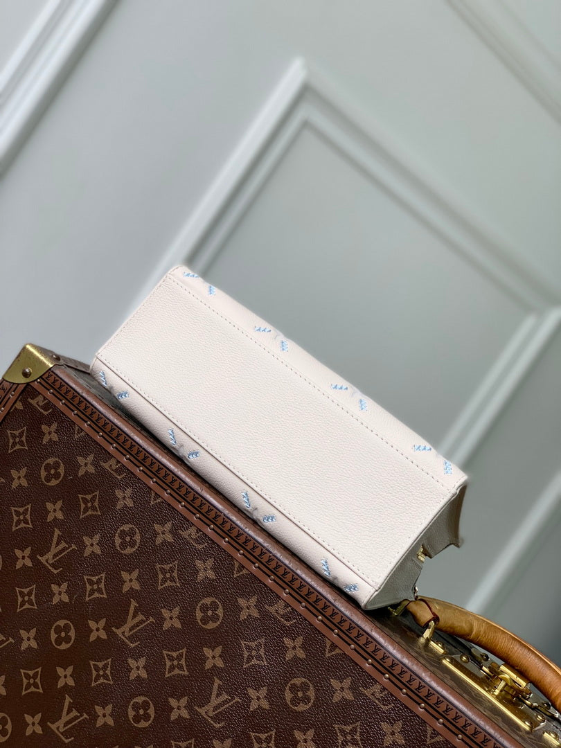 Louis Vuitton LV M29487 Onthego East West Bag Light Bliss Couture