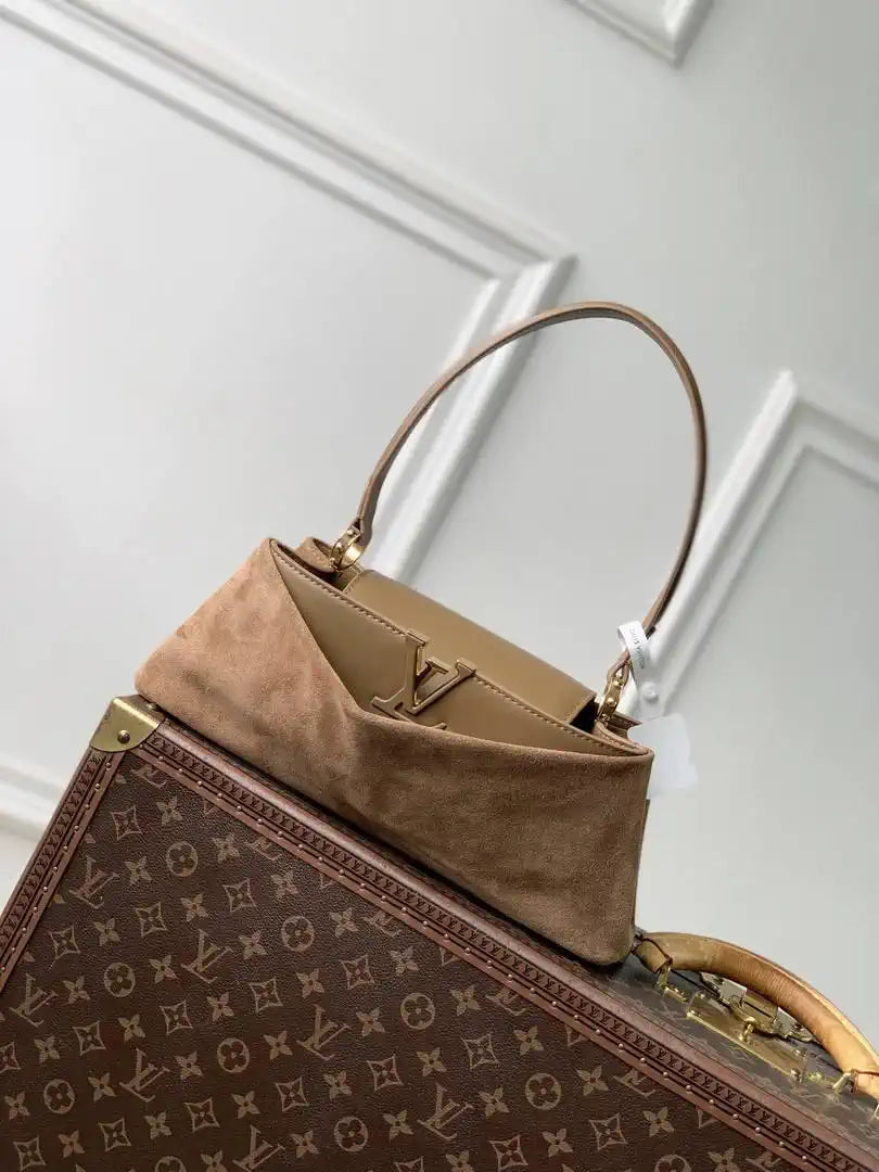 Louis Vuitton LV M29642 Capucines Edito Brown