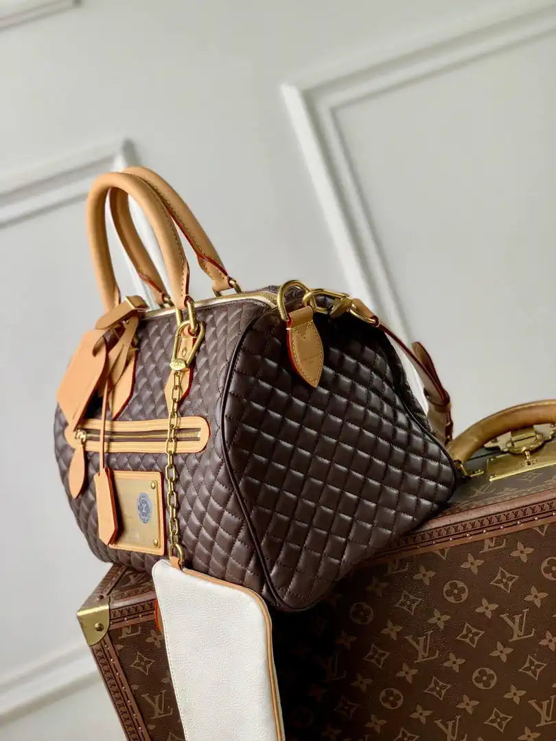 Louis Vuitton LV M2A408 Sac Speedy P9 Bandoulière 30 Réversible Dark Brown