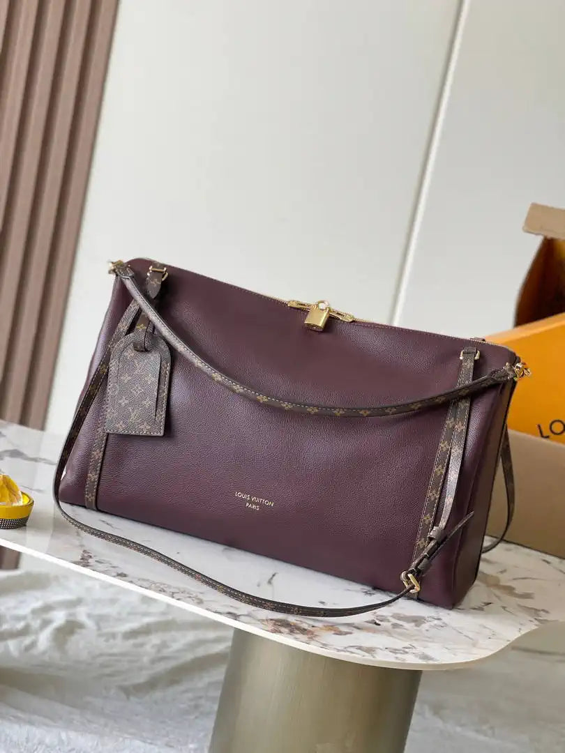Louis Vuitton LV M3A362 Express Travel Monogram Red