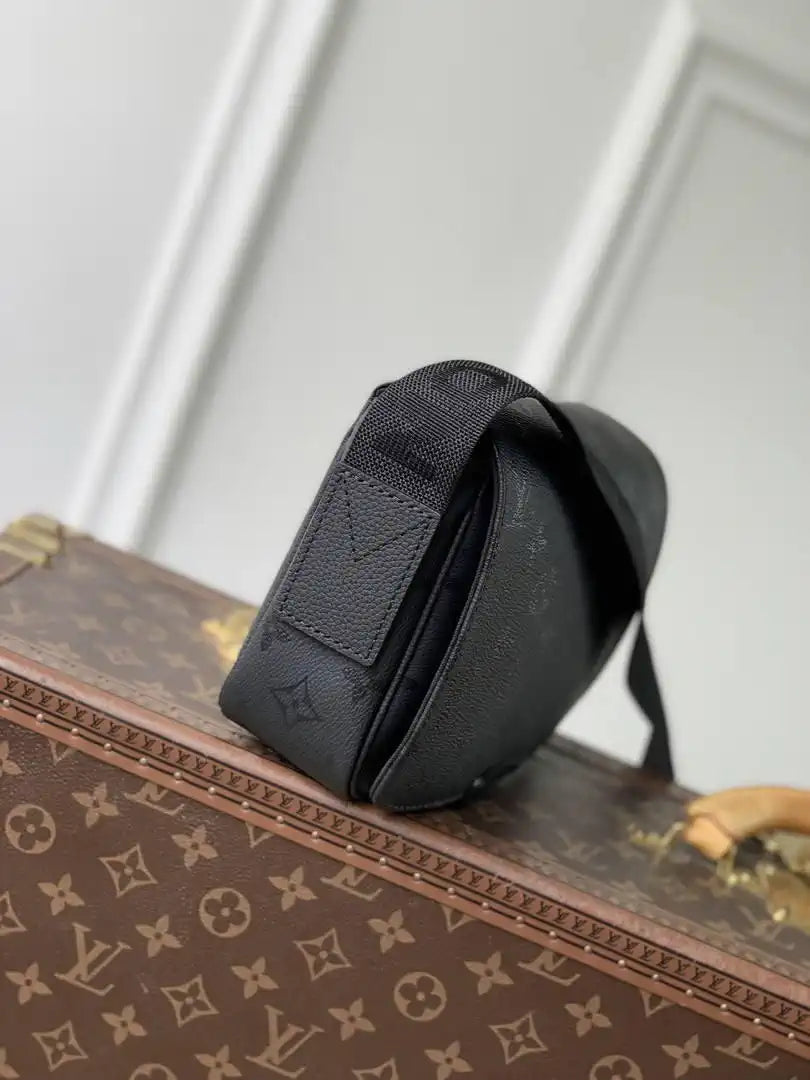 Louis Vuitton LV M3A597 Mini Bastille Black