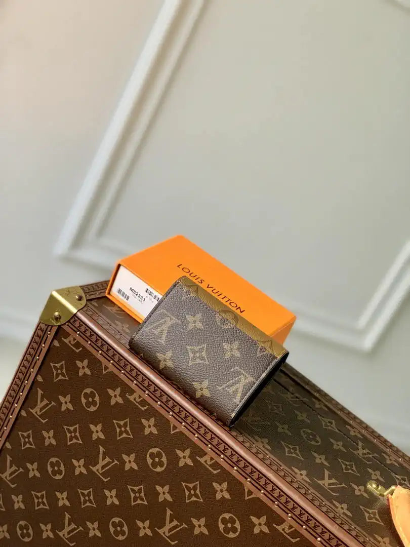 Louis Vuitton LV M41939 Rosalie Coin Purse Monogram Gold Black