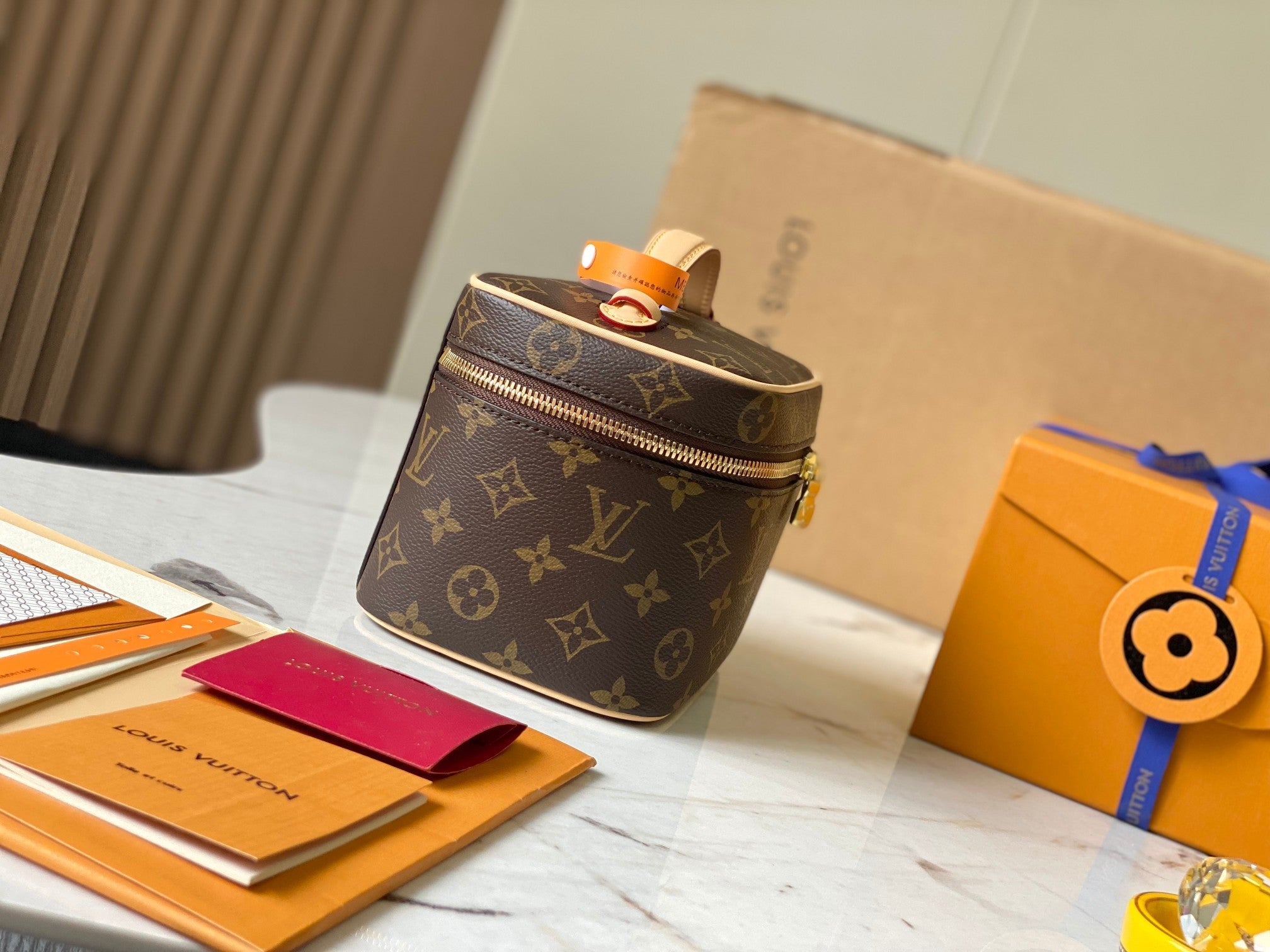 Louis Vuitton LV M44495 Nice Mini Vanity Case Monogram canvas Beige - Default Title - View 2