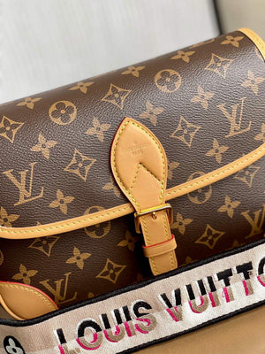 Louis Vuitton LV M45985 Diane Monogram Crossbody bag - Default Title - View 2