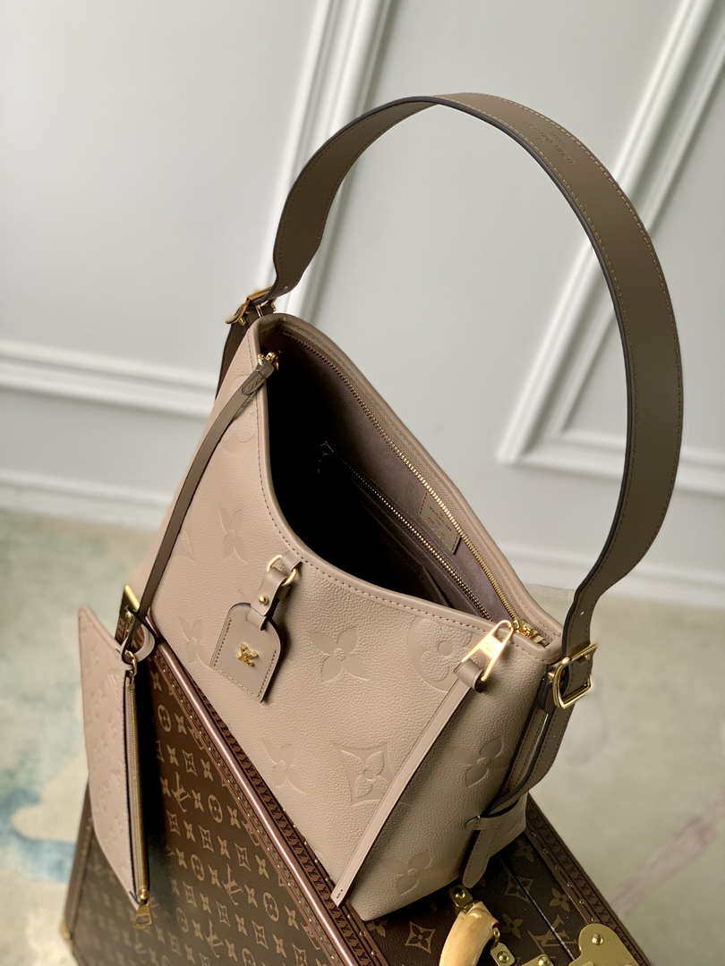 Louis Vuitton LV M46292 Carryall PM Monogram Tourterelle Gray