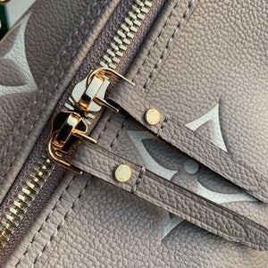 Louis Vuitton LV M46738 Loop Hobo Bag Bicolor Monogram - Default Title - View 8