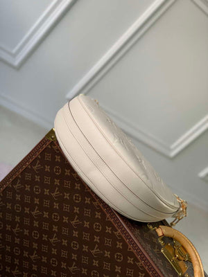 Louis Vuitton LV M46739 Loop Hobo Bag Monogram Empreinte Beige - Default Title - View 5