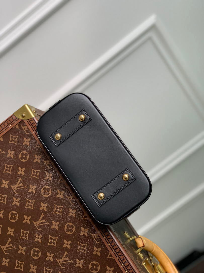 Louis Vuitton  LV M46922 Monogram Dune Alma BB Bag White & Black