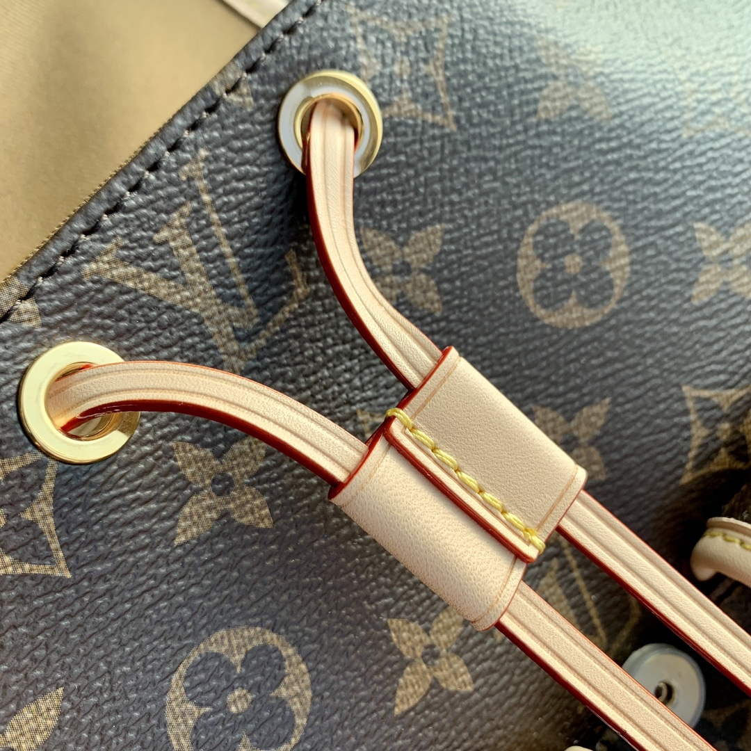 Louis Vuitton LV M46932 Excursion PM Backpack Monogram - Default Title - View 7