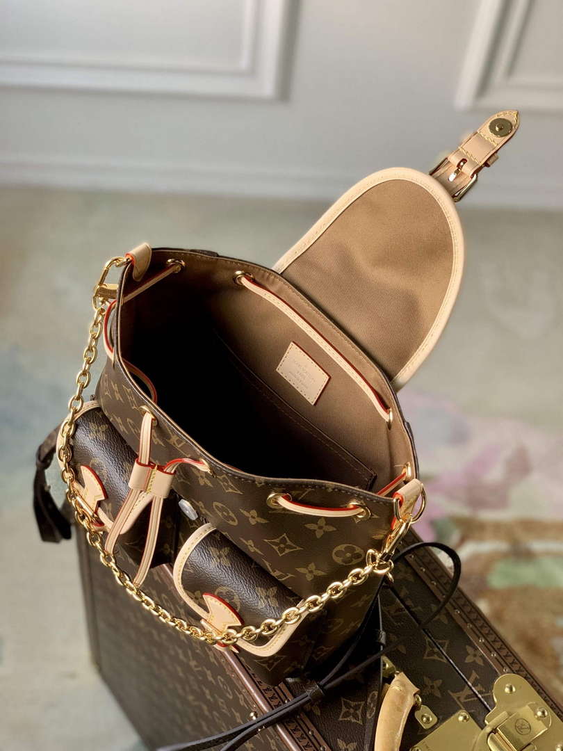 Louis Vuitton LV M46932 Excursion PM Backpack Monogram - Default Title - View 8
