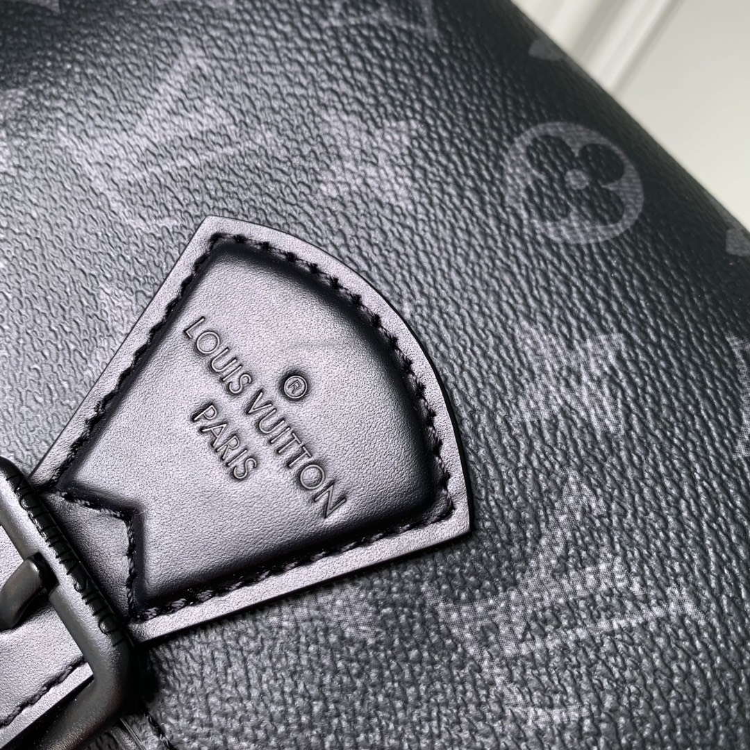 Louis Vuitton LV M47060 Montsouris Messenger PM Monogram Eclipse Canvas