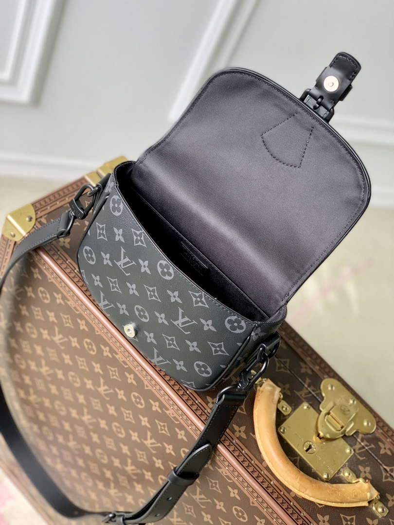 Louis Vuitton LV M47060 Montsouris Messenger PM Monogram Eclipse Canvas