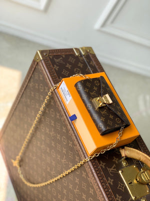 Louis Vuitton LV M4869Z Pouch Metis Belt Bag - Default Title - View 3