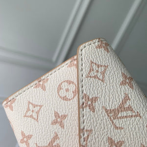 Louis Vuitton LV M4871Z Pouch Metis Belt Bag - Default Title - View 6