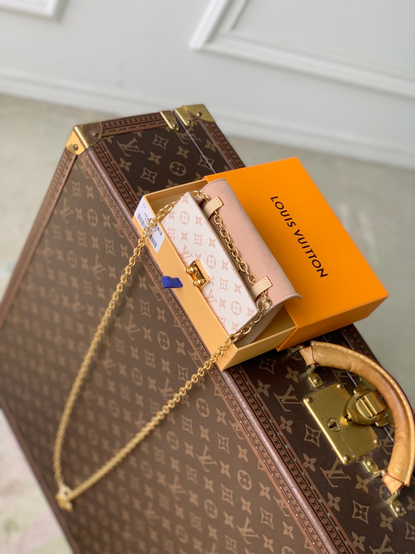 Louis Vuitton LV M4871Z Pouch Metis Belt Bag - Default Title - View 9