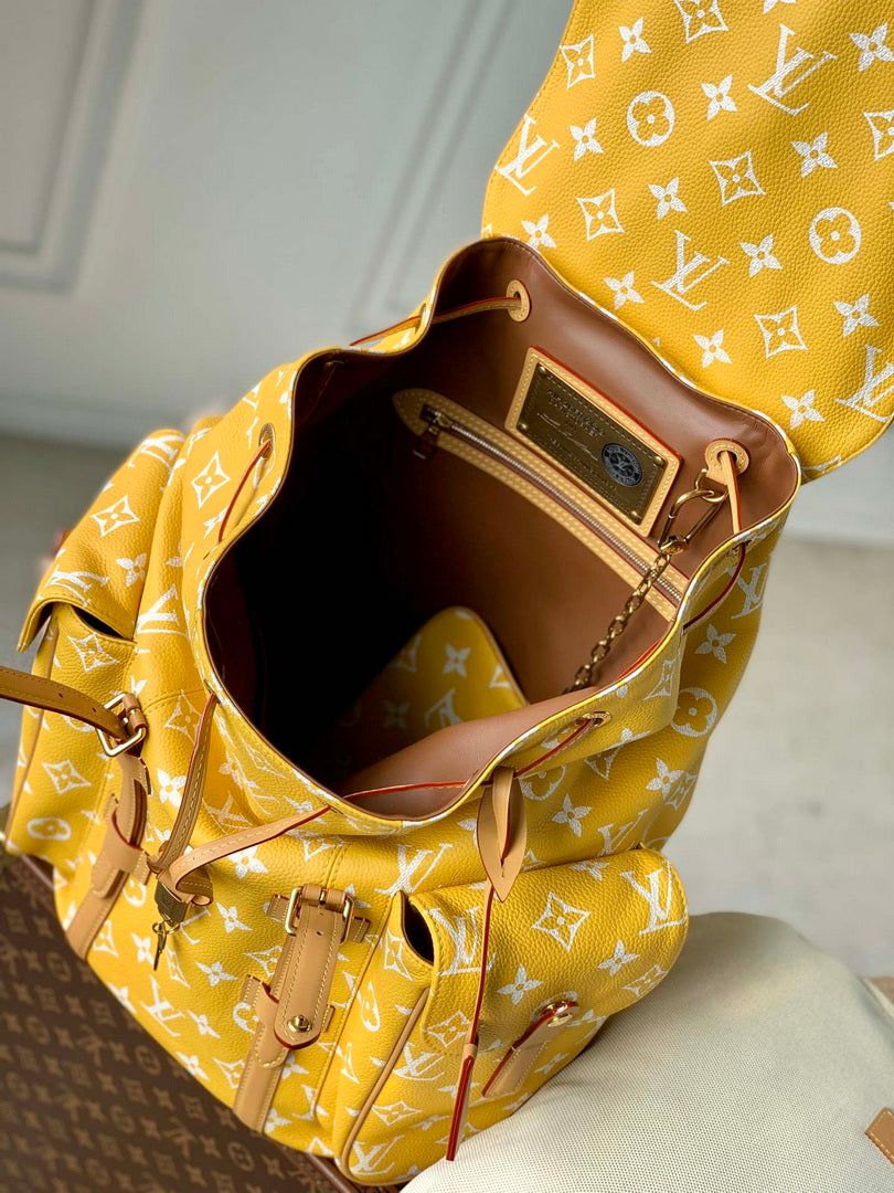 Louis Vuitton LV M55699 P9 Christopher MM Backpack Yellow