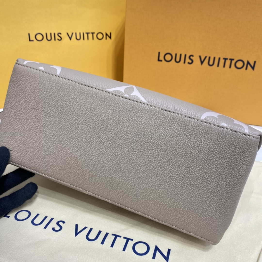 Louis Vuitton LV M58914 Petit Palais Bicolor Monogram empreinte leather Cr¨¨me