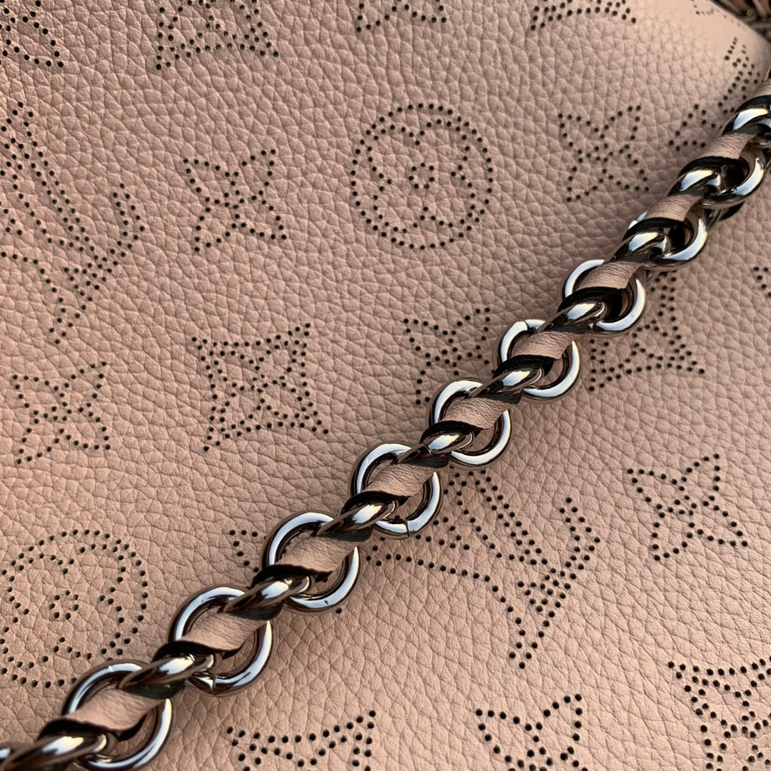Louis Vuitton LV M59203 Bella Tote Mahina Cr¨¨me Beige