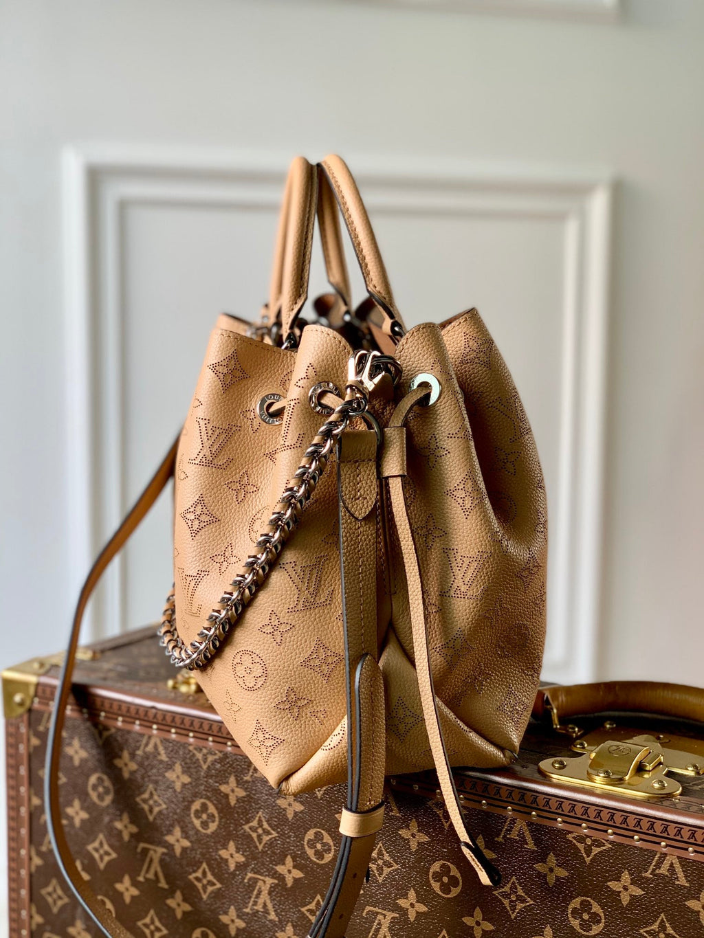 Louis Vuitton LV M59655 Bella Tote Mahina Orange Yellow