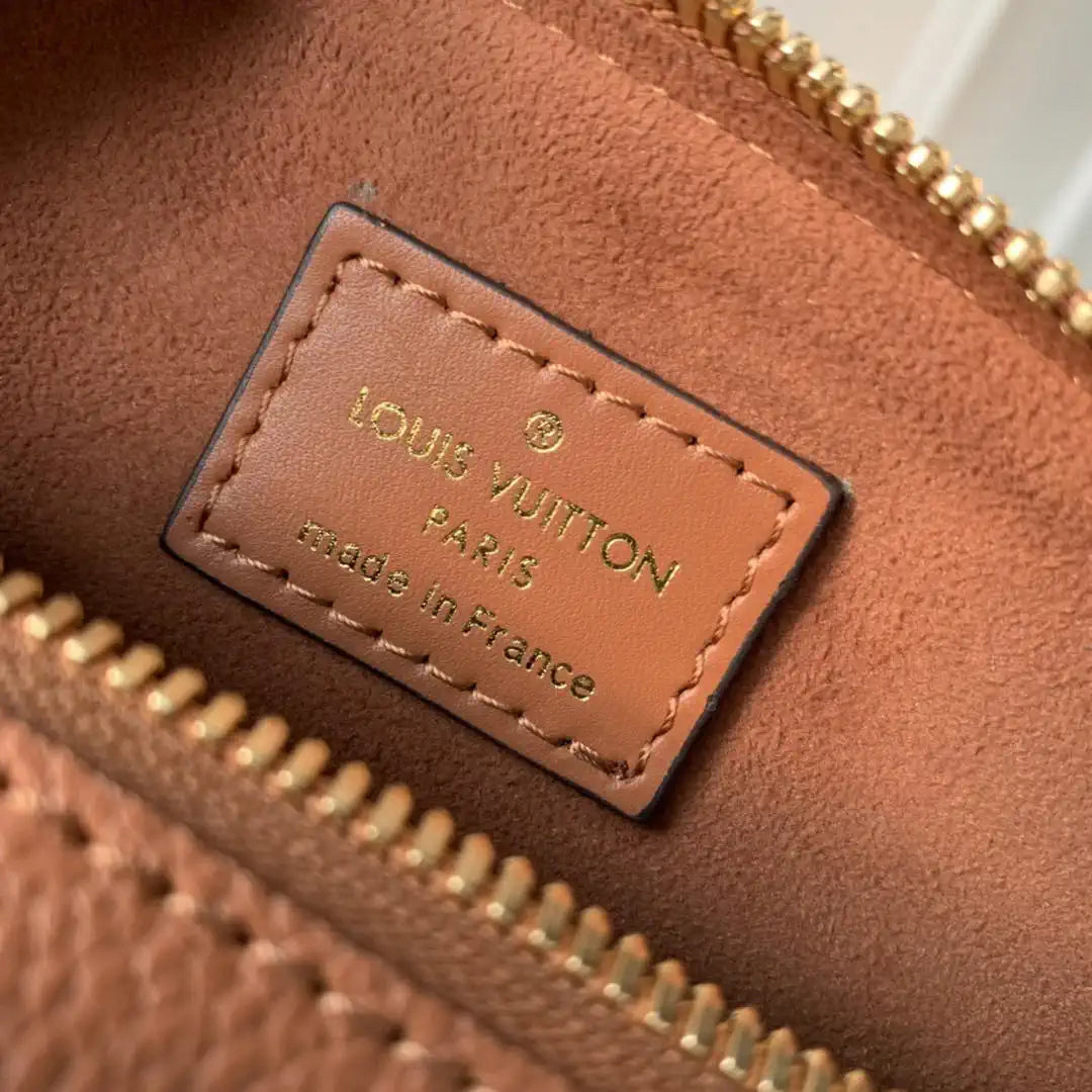 Louis Vuitton LV M59273  Speedy Bandouliere 25 Bag Brown