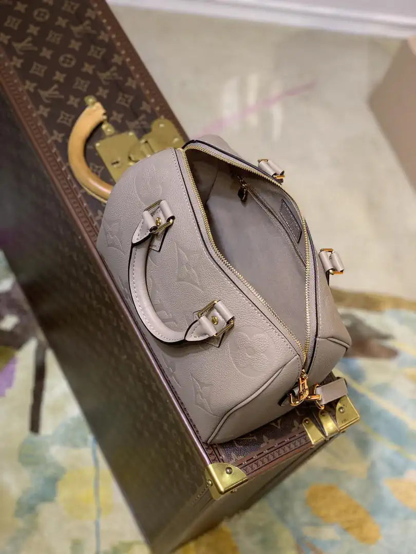 Louis Vuitton LV M59273  Speedy Bandouliere 25 Bag Tourterelle