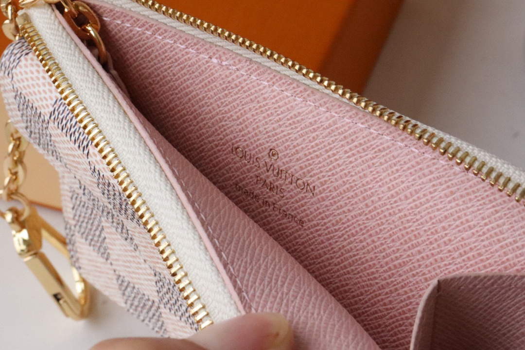 Louis Vuitton LV M69431 Card Holder Recto Verso White