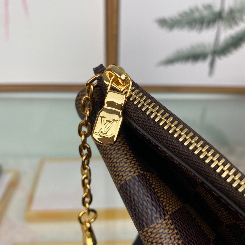 Louis Vuitton LV M69431 Card Holder Recto Verso Coffee Brown