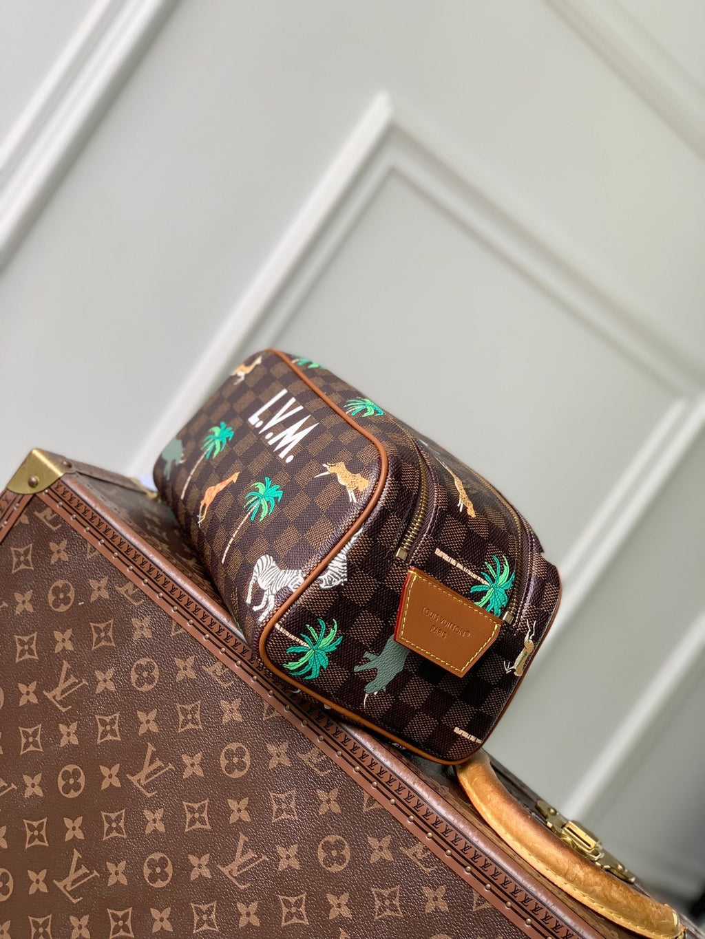 Louis Vuitton  LV N40889 LV x The Darjeeling Limited Dopp Kit Canvas
