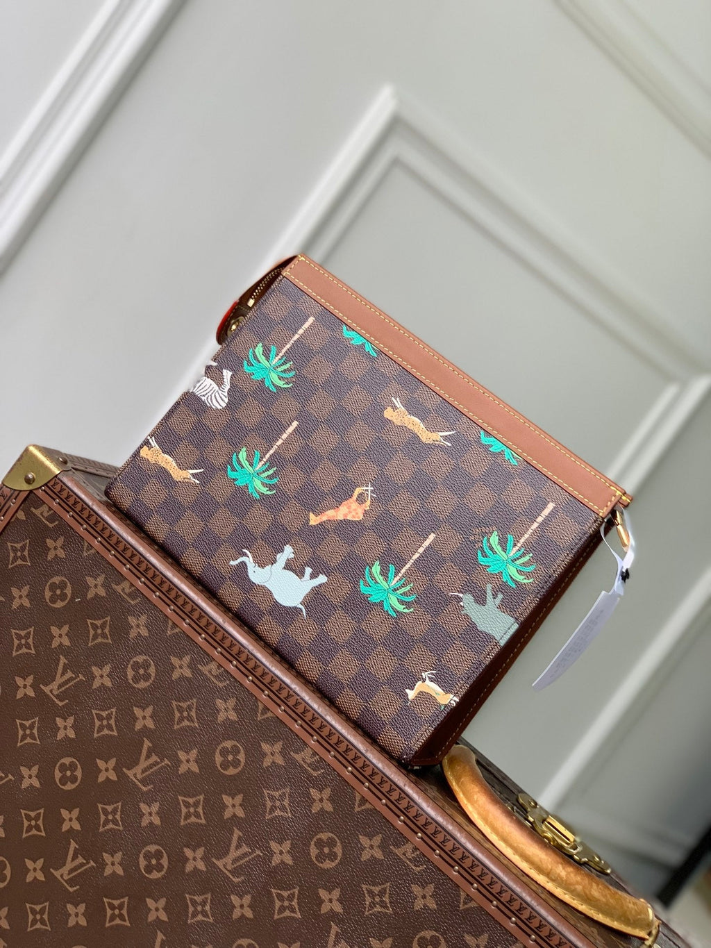Louis Vuitton  LV N40897 Pochette Voyage MM x The Darjeeling Limited