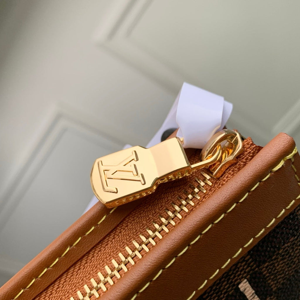 Louis Vuitton  LV N40897 Pochette Voyage MM x The Darjeeling Limited
