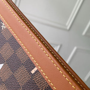 Louis Vuitton  LV N40897 Pochette Voyage MM x The Darjeeling Limited - Default Title - View 8