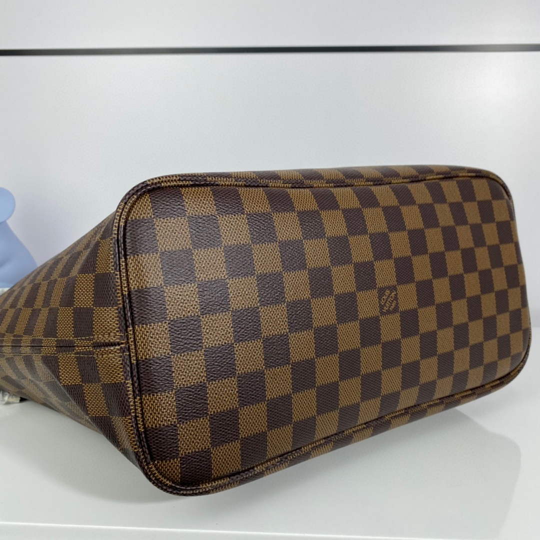 Louis Vuitton LV N41358 Neverfull MM Damier Ebene Cerise Red - Default Title - View 3