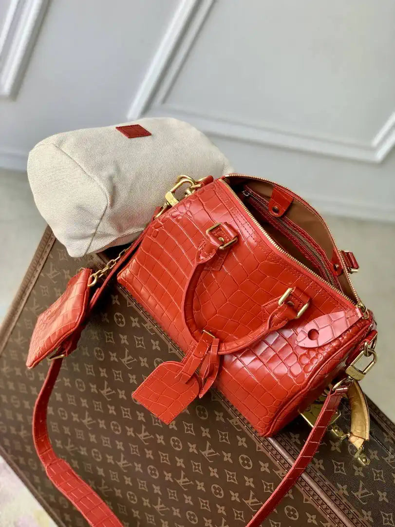 Louis Vuitton LV N87504 Speedy P9 Bandouliere 25 Bag Monogram Red