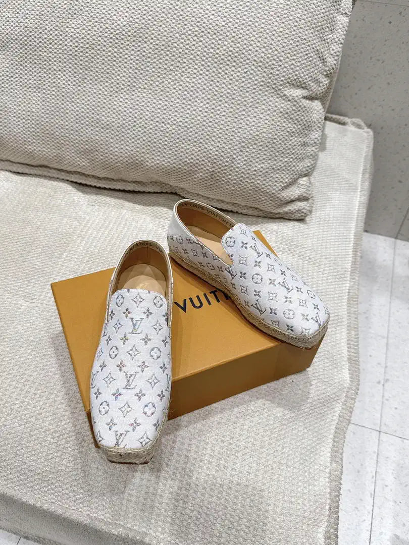 Louis Vuitton LV New Fisherman Classic Monogram Shoes L66303
