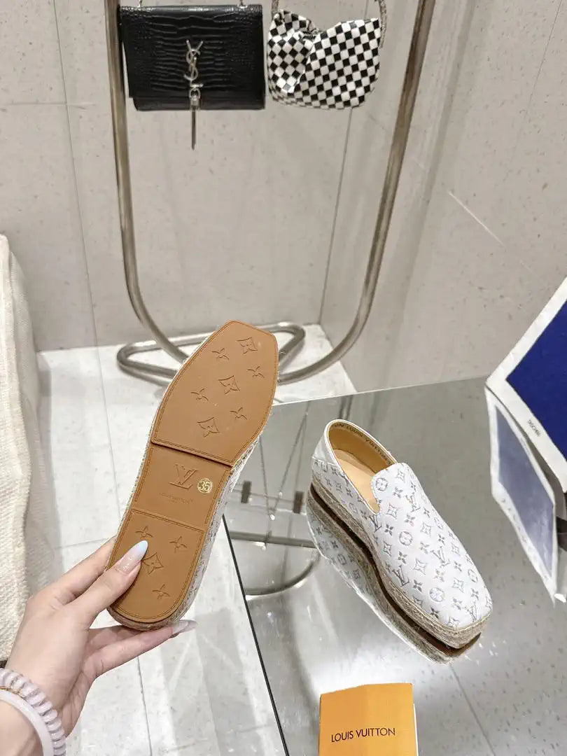 Louis Vuitton LV New Fisherman Classic Monogram Shoes L66303