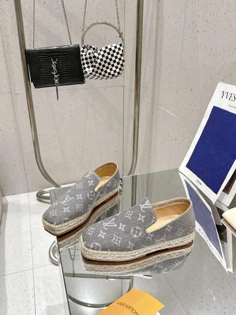 Louis Vuitton LV New Fisherman Classic Monogram Shoes L66304
