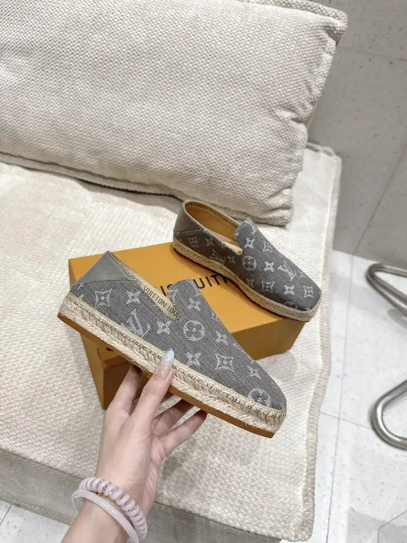 Louis Vuitton LV New Fisherman Classic Monogram Shoes L66304