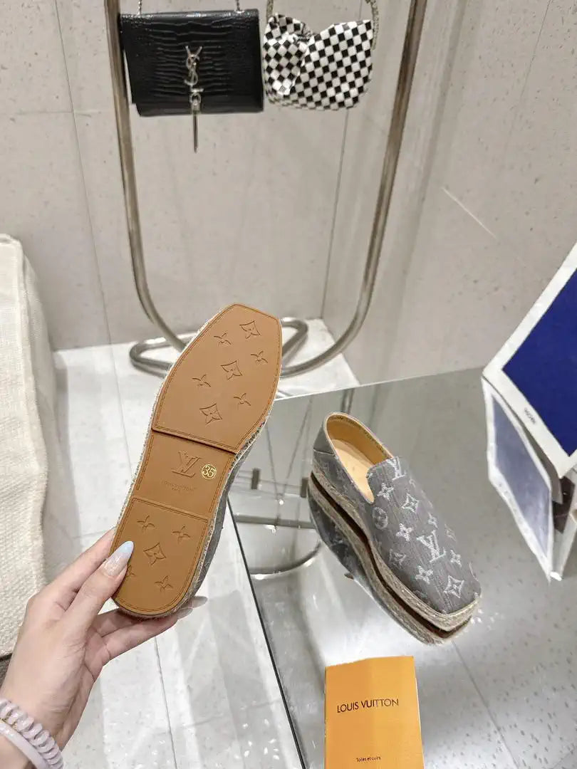 Louis Vuitton LV New Fisherman Classic Monogram Shoes L66304